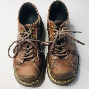 Dr. Martens leather oxford women’s shoes
